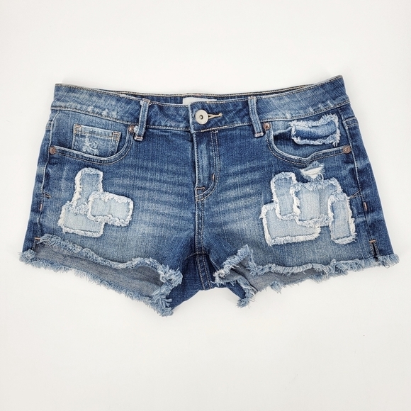 Aeropostale Denim Shorts Blue Jean Patches Cut Off Style Size 7/8 - Picture 1 of 6